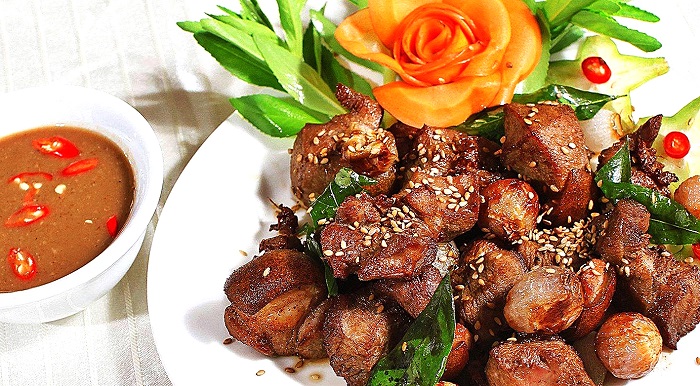 Các món ăn từ Dê là những đặc sản của Ninh Bình