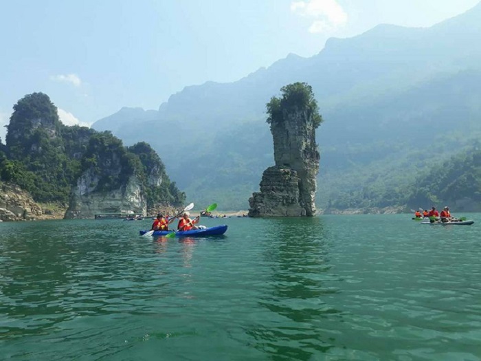 Chìm đóng trong cảnh sắc thiên nhiên tuyệt vời tại Hồ Na Hang