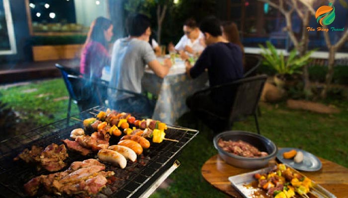 Cuối tuần, bạn có thể đi picnic ở Ba Vì và ăn BBQ tại đây