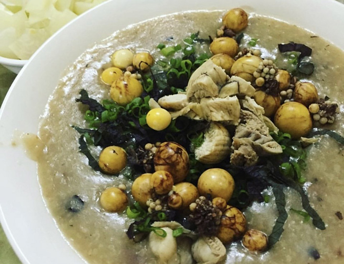 Cháo Ấu Tẩu là một món ăn đặc sản Hà Giang ngon-độc-lạ.