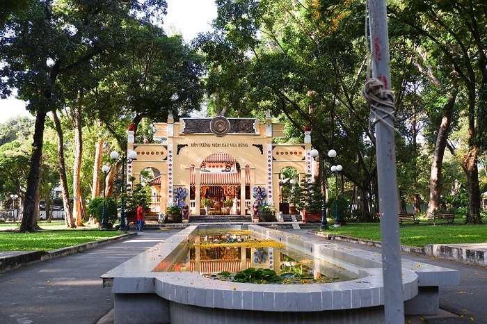 Công viên Tao Đàn là địa điểm dạo chơi lý tưởng trong thành phố