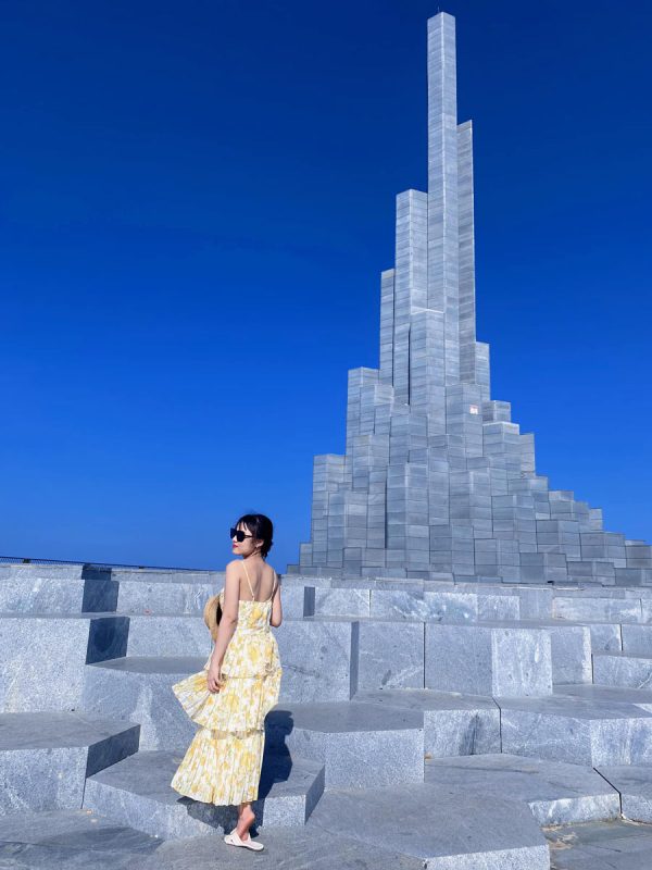 Tháp Nghinh Phong - biểu tượng mới của du lịch Phú Yên