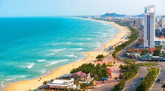 Biển Mỹ Khê được tạp chí Forbes của Mỹ bình chọn là một trong 6 bãi biển đẹp nhất trên thế giới