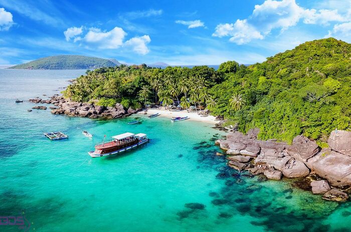 Côn Đảo là địa điểm thu hút khách du lịch trong và ngoài nước 