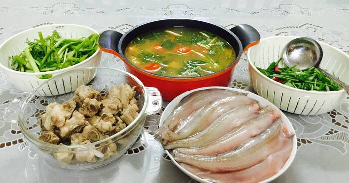 Đặc sản lẩu cá khoai Quảng Bình