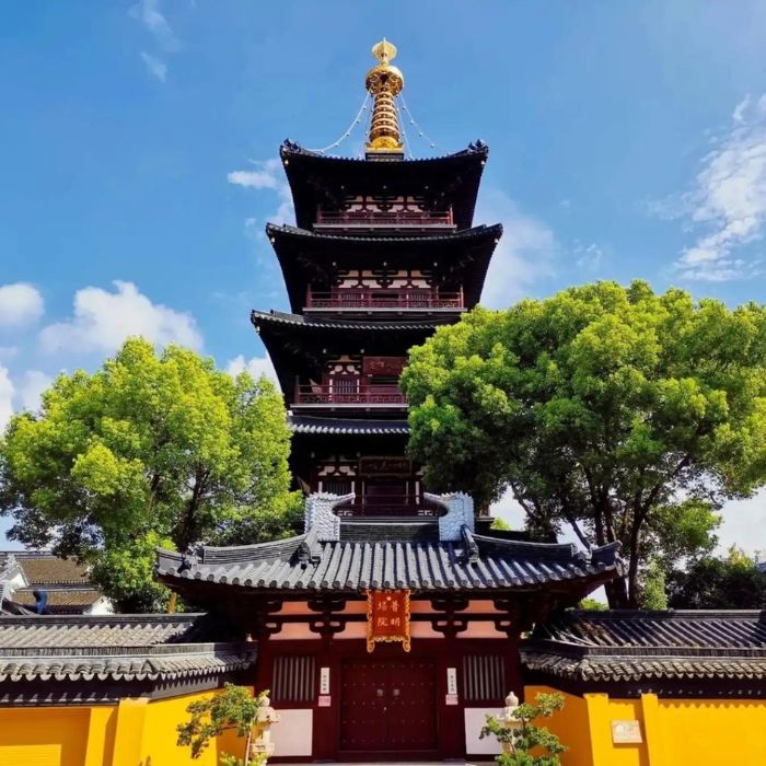 Hàn Sơn Tự - ngôi chùa cổ bên bến Phong Kiều nổi tiếng