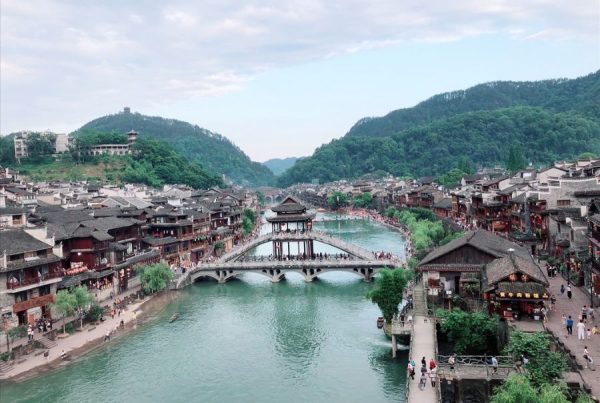 Phượng Hoàng cổ trấn - điểm check in tuyệt đẹp tại Trung Quốc