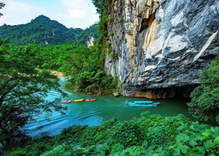 Động Phong Nha - điểm du lịch hấp dẫn không thể bỏ qua khi đến Quảng Bình