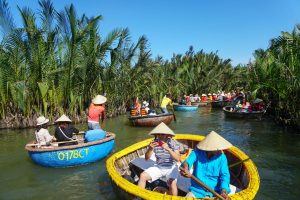 Rừng dừa bảy mẫu - điểm du lịch độc đáo thu hút khách du lịch
