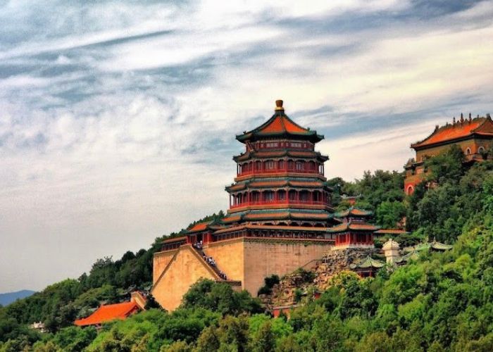 Di Hòa Viên với lối kiến trúc cổ xưa là điểm du lịch siêu hot tại Bắc Kinh