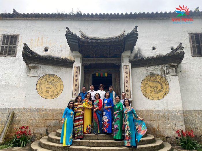 Dinh Thự Vua Mèo