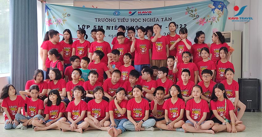 Lớp 5M trường tiểu học Nghĩa Tân du lịch Làng Văn hóa Các dân tộc Việt Nam và thung lũng Ngọc Linh