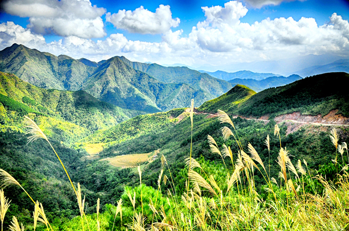 Bình Liêu Quảng Ninh là địa điểm du lịch hấp dẫn du khách bởi phong cảnh non nước hữu tình, cùng nhiều hoạt động trải nghiệm thú vị.