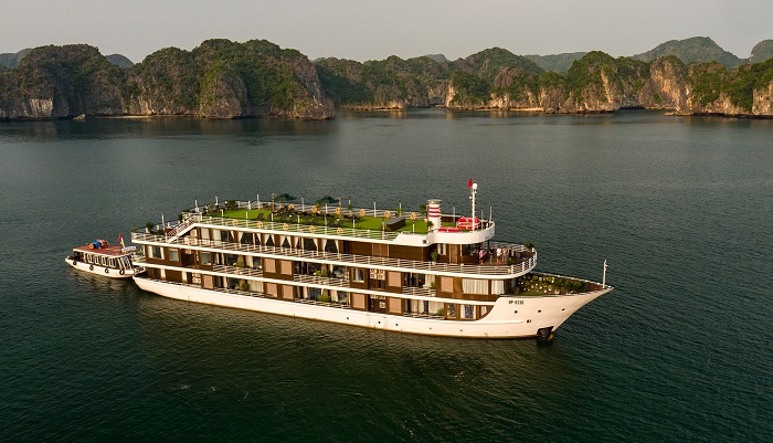 Giới thiệu về tour du thuyền Hạ Long 1 ngày của Kavo Travel 