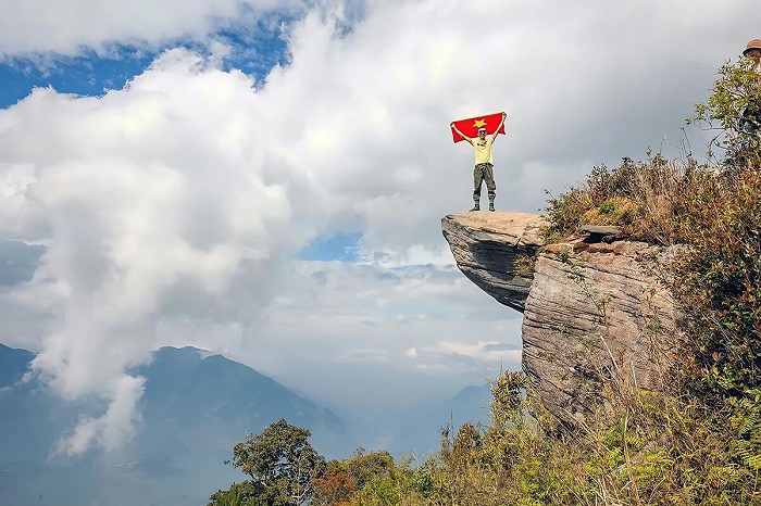 Mỏm đá đầu rùa 