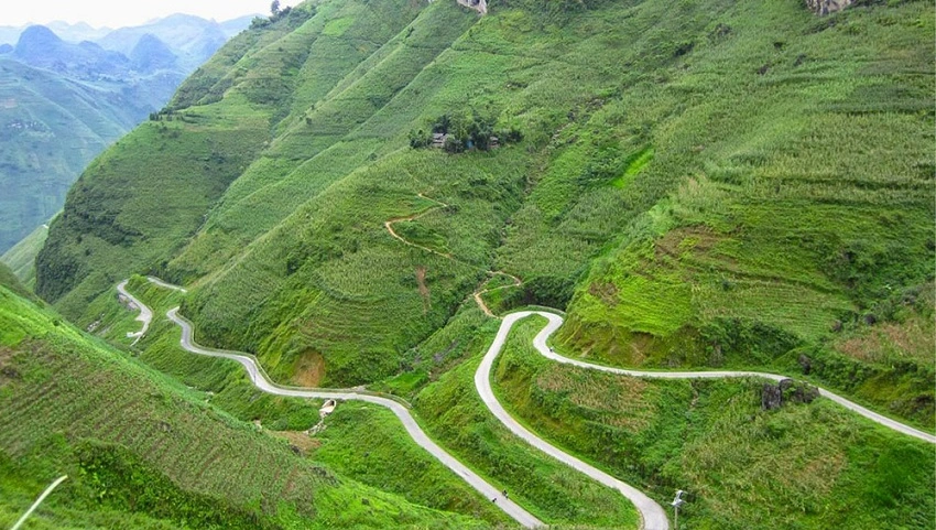Mã Pì Lèng một trong "tứ đại đỉnh đèo" của Việt Nam