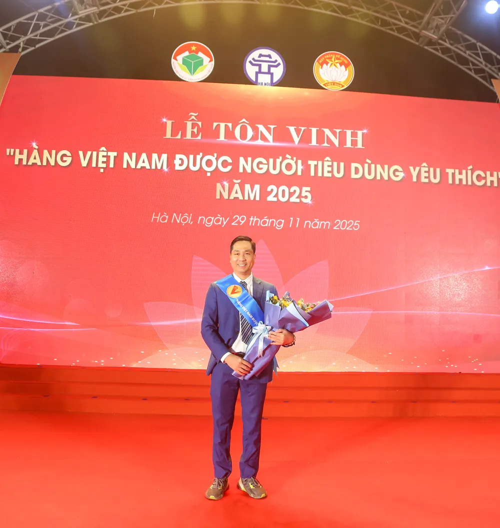 CEO Kavo Travel tại Lễ Tôn Vinh "Hàng Việt Nam Được Người Tiêu Dùng Yêu Thích