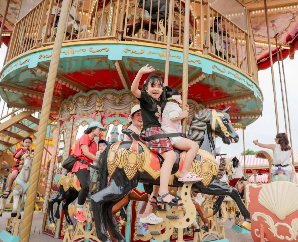 Khu vui chơi ngoài trời Vinwonder Vũ Yên