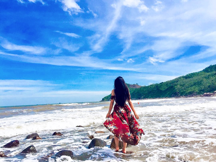 Những yếu tố cần cân nhắc khi chọn trang phục đi Sầm Sơn