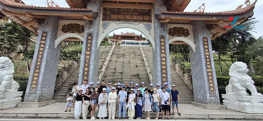 Chi nhánh Công ty Precision vi vu Vân Đồ - Vũng Đục 3n2đ cùng Kavo Travel