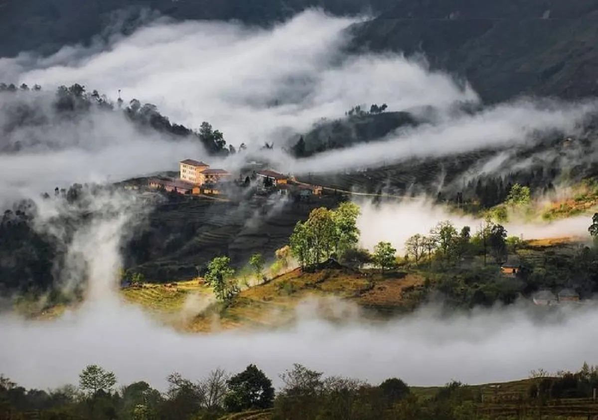 Tour Hà Nội  - Y Tý Đại Ngàn 2 ngày 1 đêm